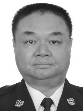 广东省深圳市公安局副局长施志刚 广东省深圳市公安局副局长施志刚